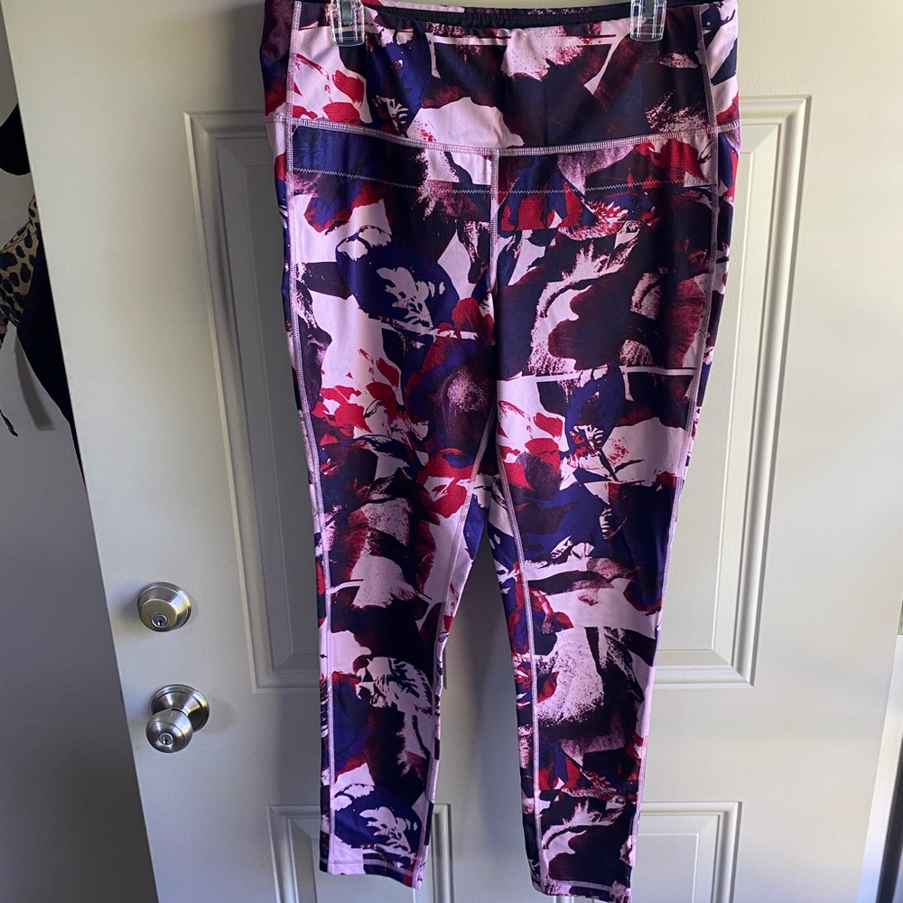 Lucy Athletic Leggings